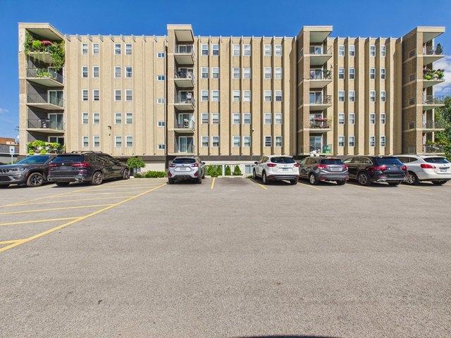 Condo for sale in Schiller Park, Illinois