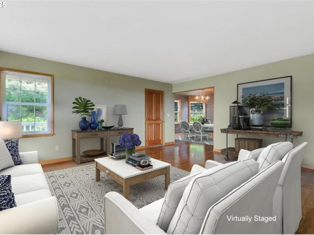 House for sale in Gold Beach