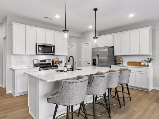 Townhouse for sale in Lake Elmo, Washington County