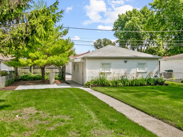 House for sale in Brookfield, Illinois