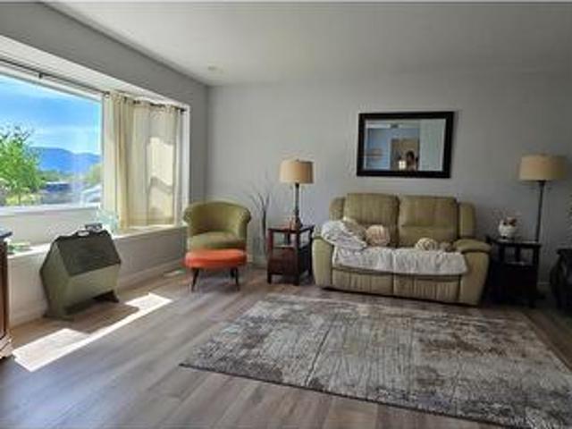 House for sale in Osoyoos House for sale in Osoyoos