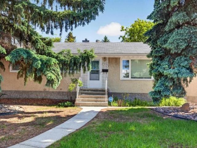 House for sale in Wedgewood, Alberta