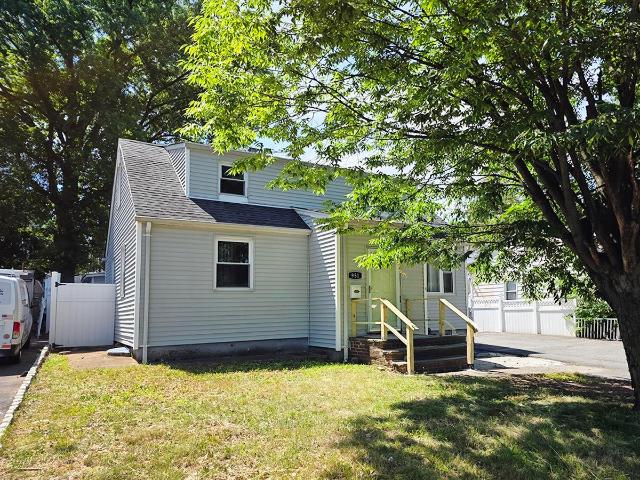 House for sale in Hillside, New Jersey