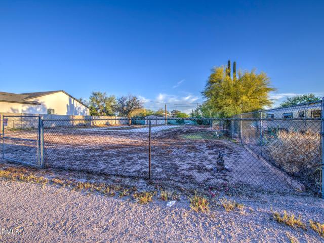 Land for sale in Apache Junction, Arizona