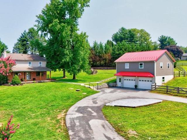 House for sale in Peach Bottom, Pennsylvania