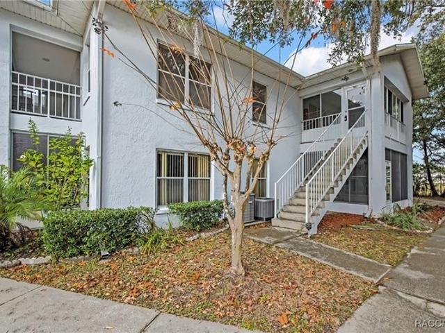 Condo for sale in Crystal River, Florida