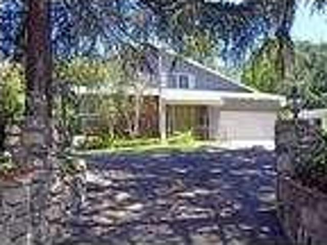 House for rent in La Canada Flintridge, California