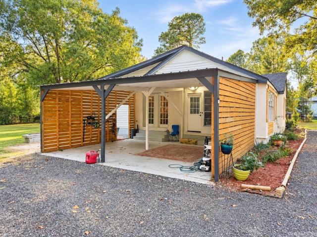 House for sale in White Hall, Jefferson County