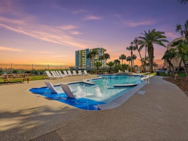 Condo for sale in Galveston, Texas