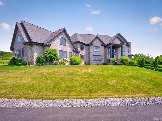 House for sale in Oneida, New York