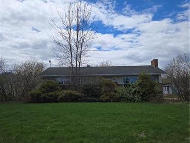 House for sale in Richibouctou-village, New Brunswick