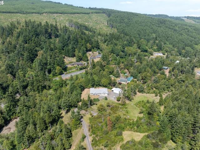 House for sale in Gold Beach