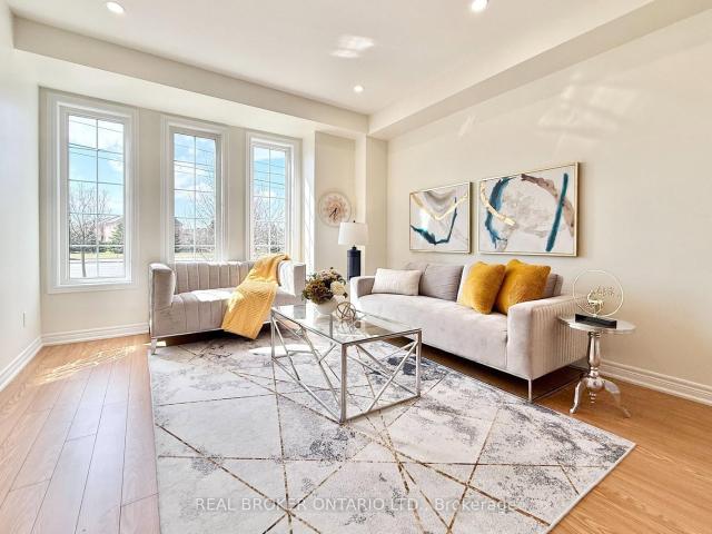 Townhouse for sale in Woburn, Ontario