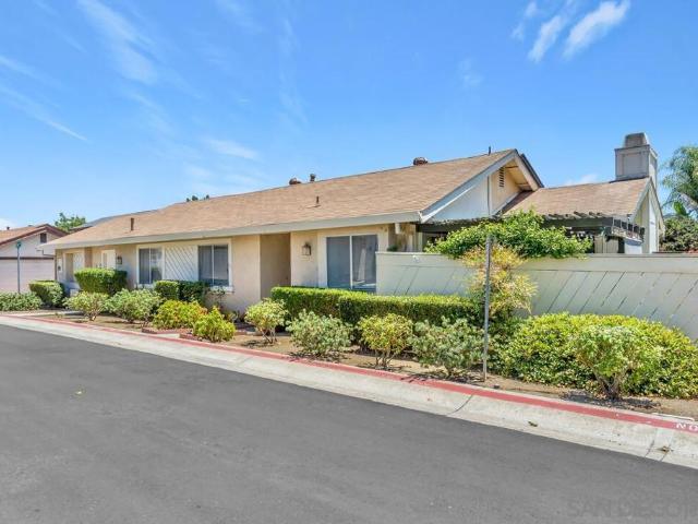 Condo for sale in Santee, California
