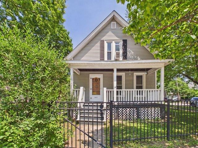 House for sale in Elgin, Illinois