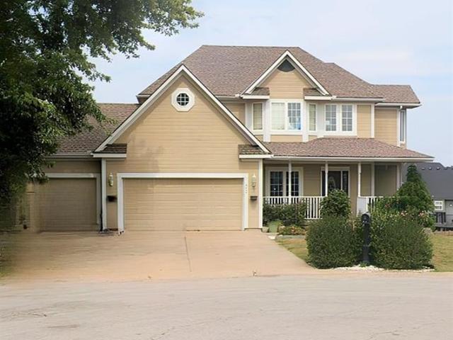 House for sale in Grain Valley, Missouri