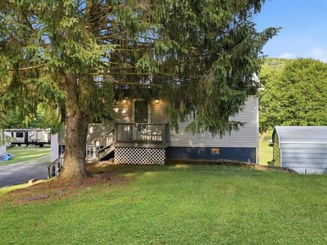 House for sale in Karns City, Pennsylvania