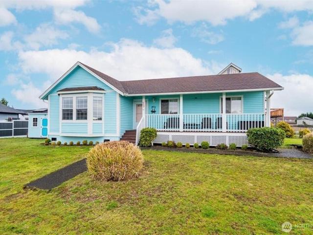 House for sale in Ocean Shores, Washington