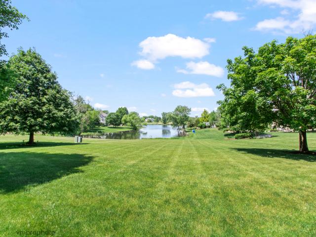 House for sale in Mchenry, Illinois