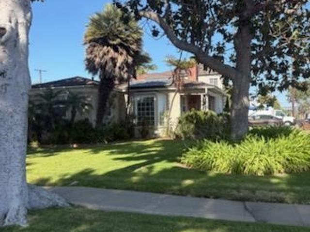 House for sale in Inglewood, California