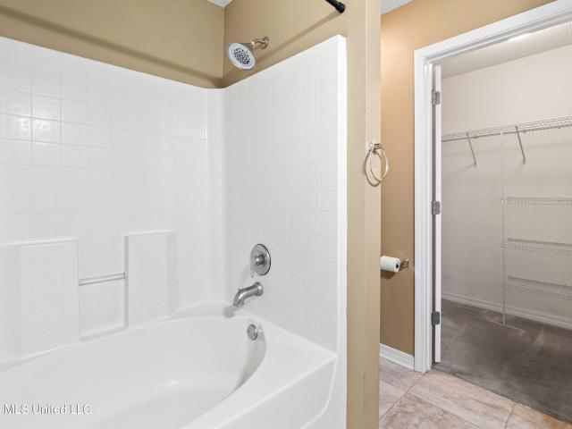 House for sale in Diamondhead, Mississippi