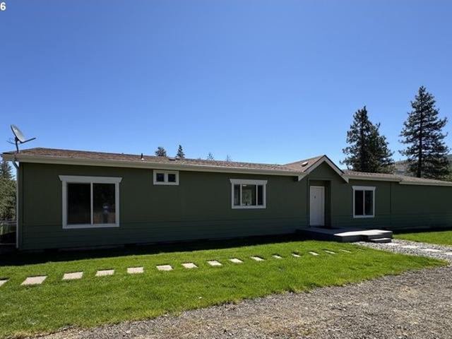 House for sale in Lyle, Washington