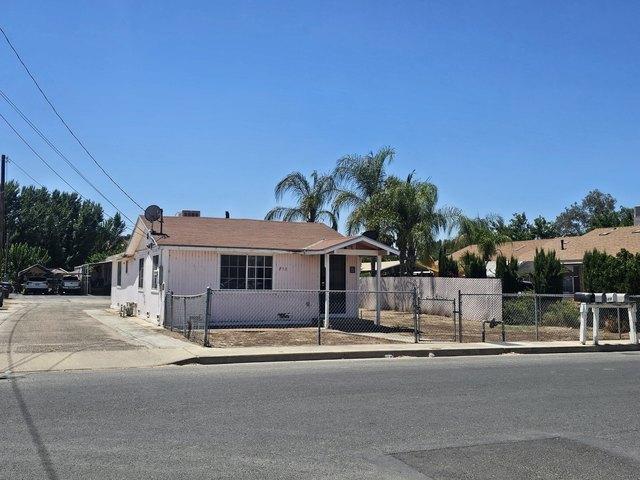 House for sale in Tulare, California