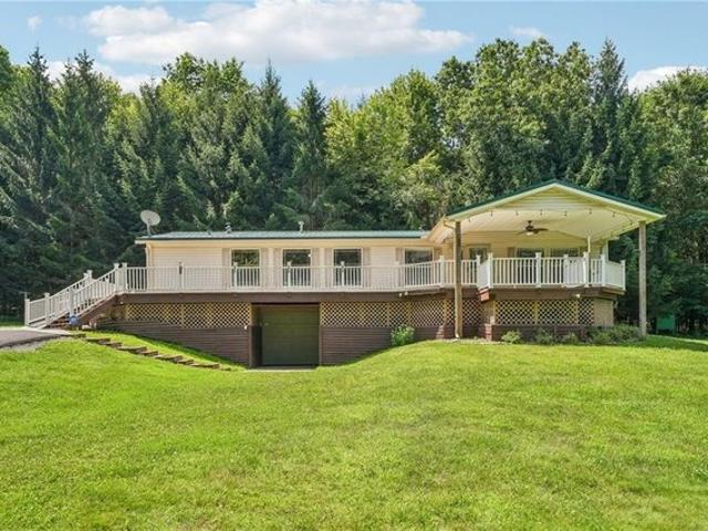 House for sale in Venango, Pennsylvania
