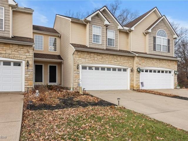 Townhouse for sale in Amherst, Ohio