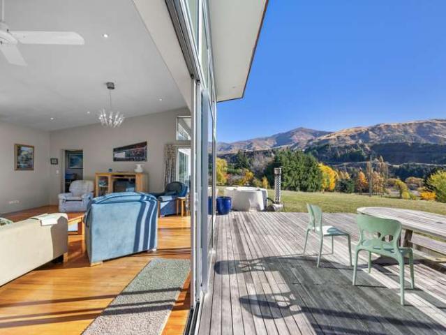 Property for sale in Otakou