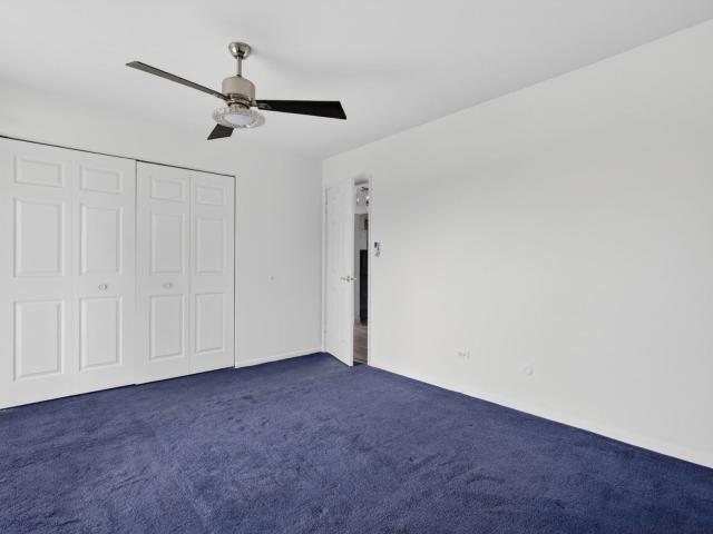 Condo for sale in Oak Lawn, Illinois