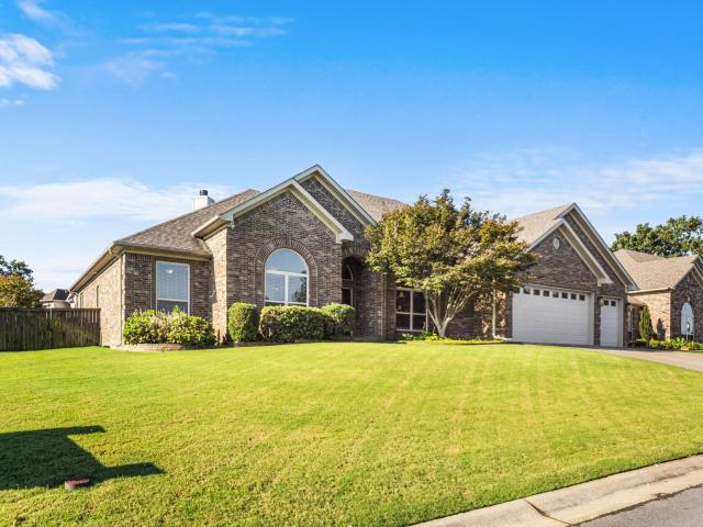 House for sale in Ark