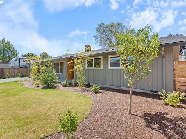 House for sale in Oregonia