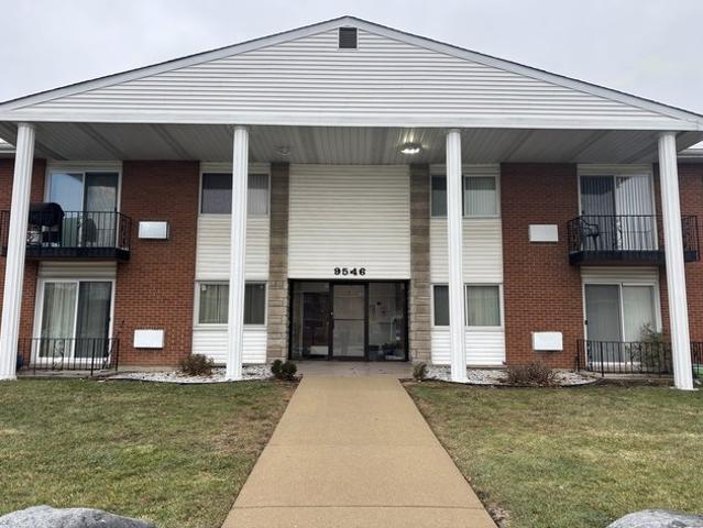 Condo for sale in Des Plaines, Illinois