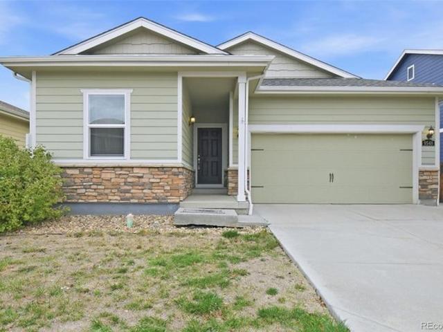 House for sale in Thornton, Adams County