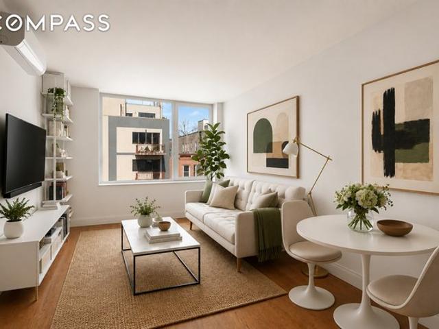 Condo for sale in Arverne, New York