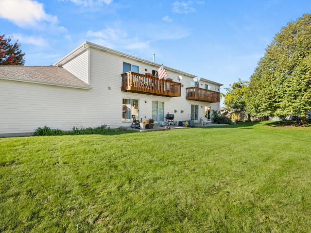 Condo for sale in Sycamore, DeKalb County