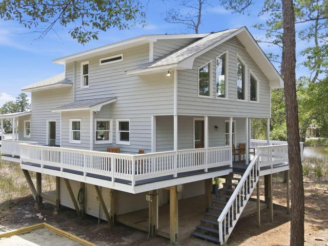 House for sale in Oriental, North Carolina