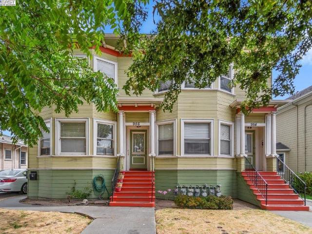 Commercial for sale in Alameda, California