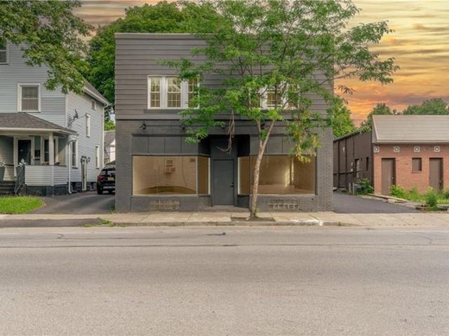 House for sale in Oak Hill, New York