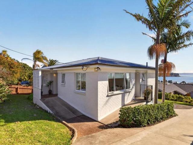 House for rent in Whangaparaoa, Oroua County