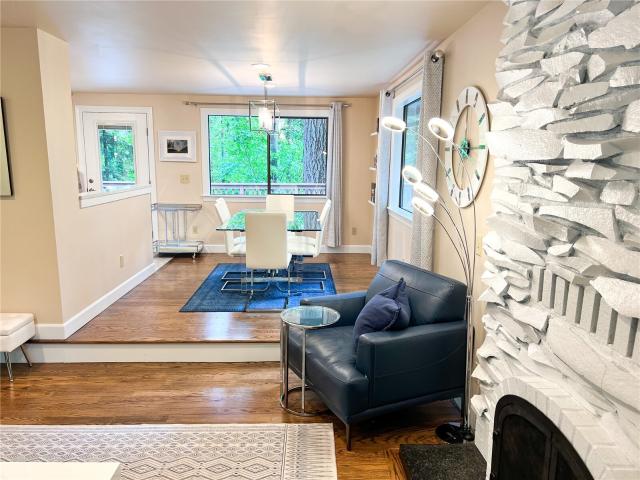 House for sale in Glencoe, Renton
