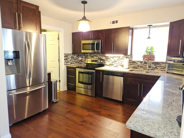 Condo for sale in Palos Hills, Illinois