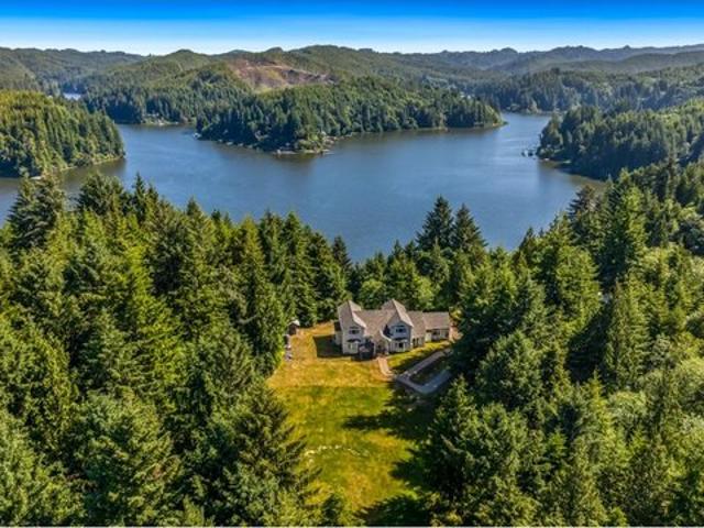 Townhouse for sale in Oregonia