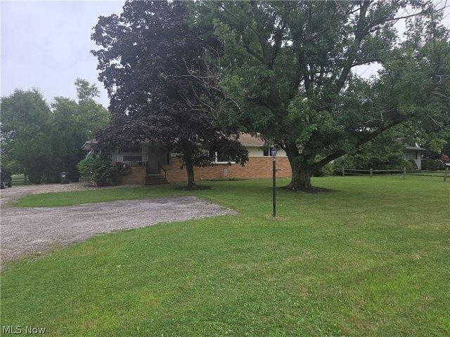 House for sale in Hinckley, Ohio