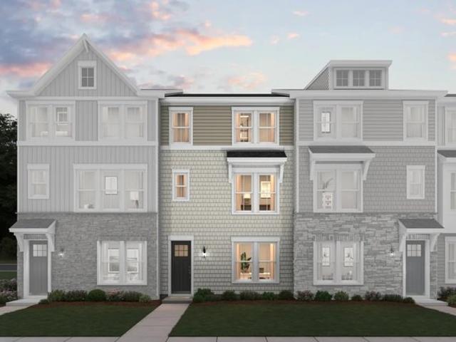 Townhouse for sale in Virginia