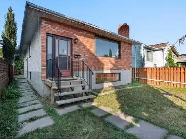 House for sale in Wedgewood, Alberta