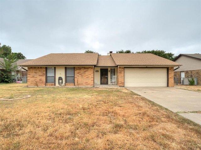 House for sale in Choctaw, Oklahoma County