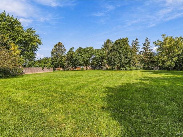 House for sale in Escarpment, Town of Lewiston