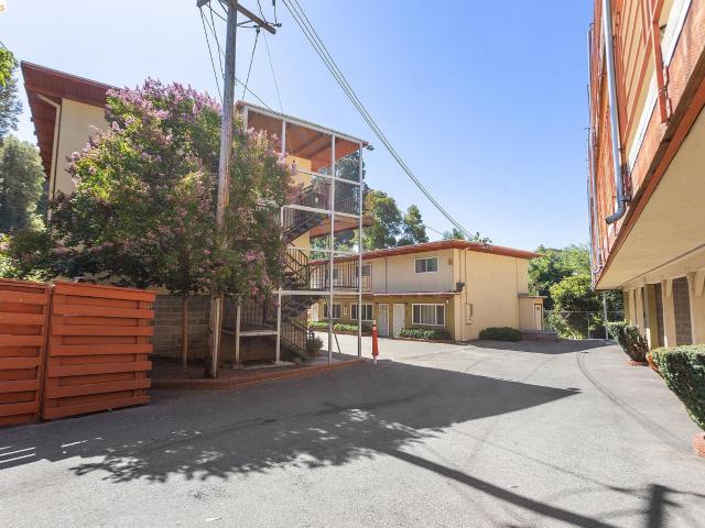 Commercial for sale in San Leandro, California